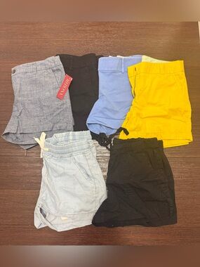 6 Pairs of Women’s Shorts
